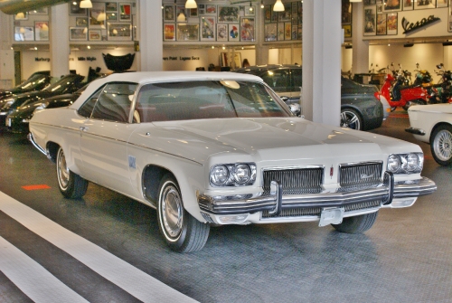 Used 1973 OLDSMOBILE DELTA 88