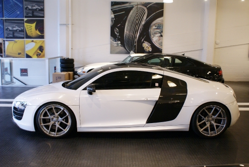 Used 2011 Audi R8 52 quattro