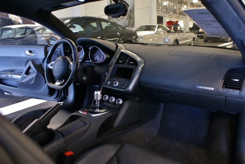 Used 2011 Audi R8 52 quattro