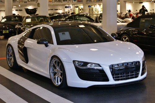 Used 2011 Audi R8 52 quattro