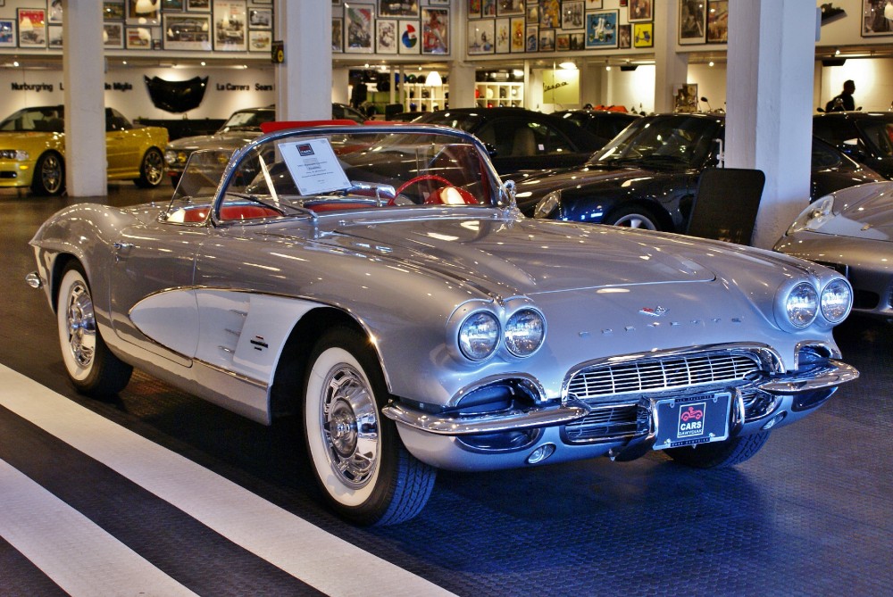 Used 1961 CHEVROLET CORVETTE