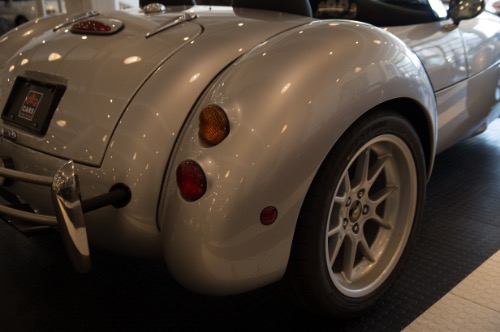 Used 1999 Panoz AIV Roadster