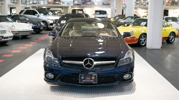 Used 2009 Mercedes Benz SL Class SL 550