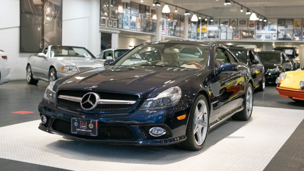 Used 2009 Mercedes Benz SL Class SL 550