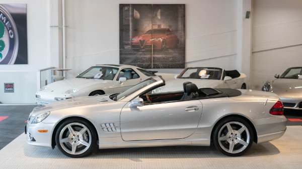 Used 2009 Mercedes Benz SL Class SL 550