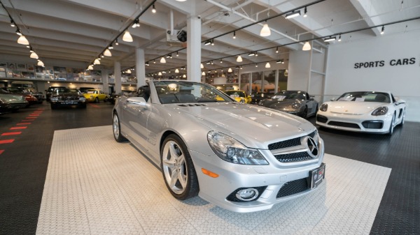 Used 2009 Mercedes Benz SL Class SL 550