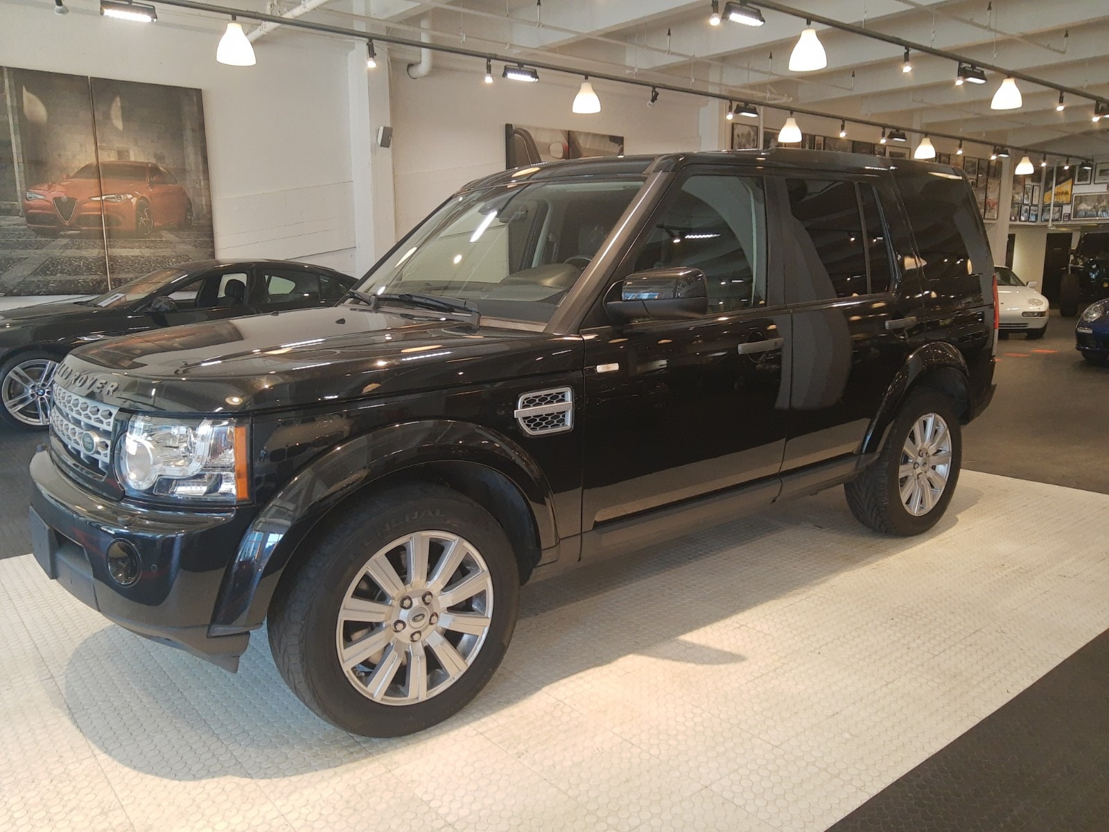 Used 2013 Land Rover LR4 HSE