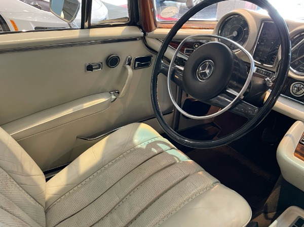 Used 1971 Mercedes Benz 280SE 35