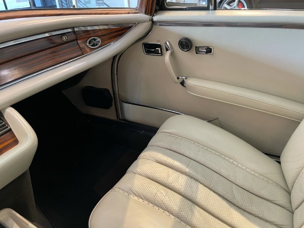 Used 1971 Mercedes Benz 280SE 35