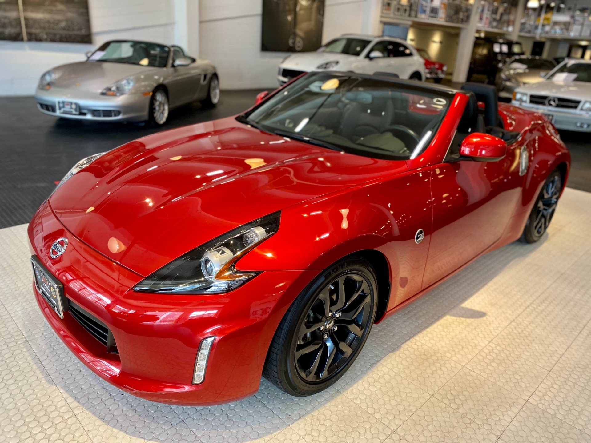Used 2018 Nissan 370Z Roadster Touring For Sale ($31,900) | Cars 