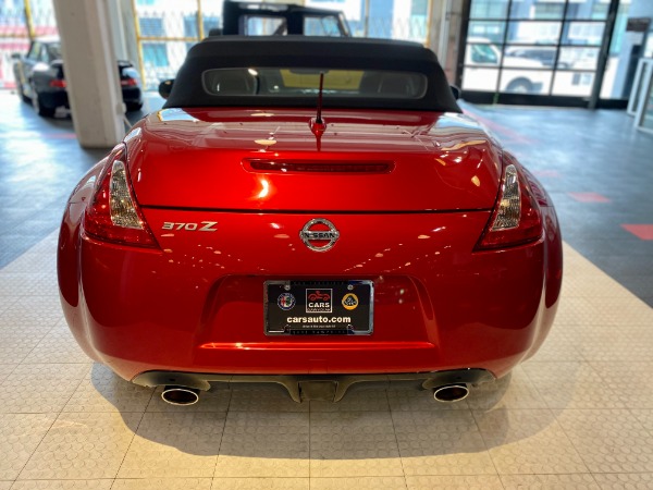 Used 2018 Nissan 370Z Roadster Touring