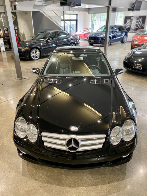 Used 2007 Mercedes Benz SL Class SL 550