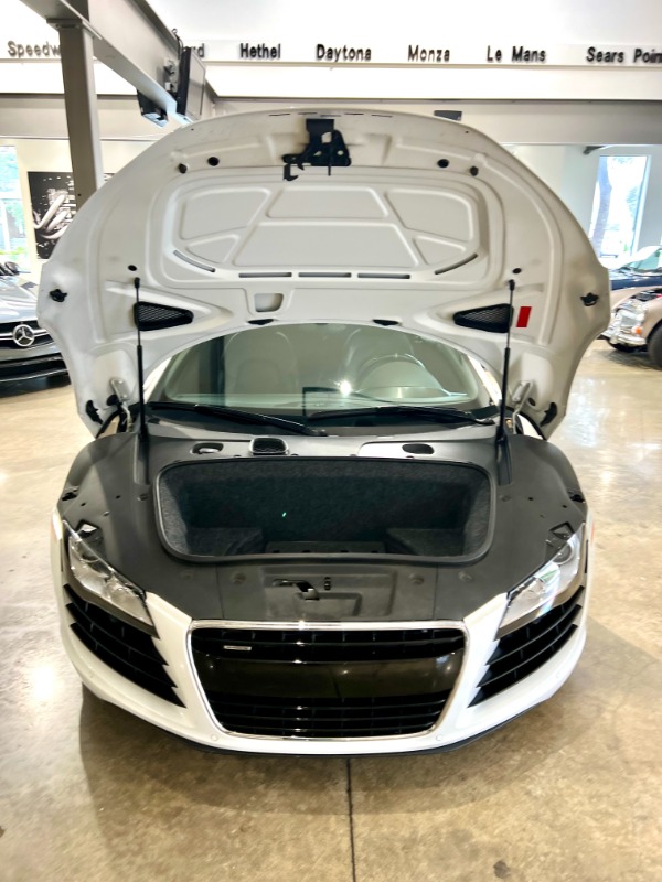 Used 2009 Audi R8 quattro