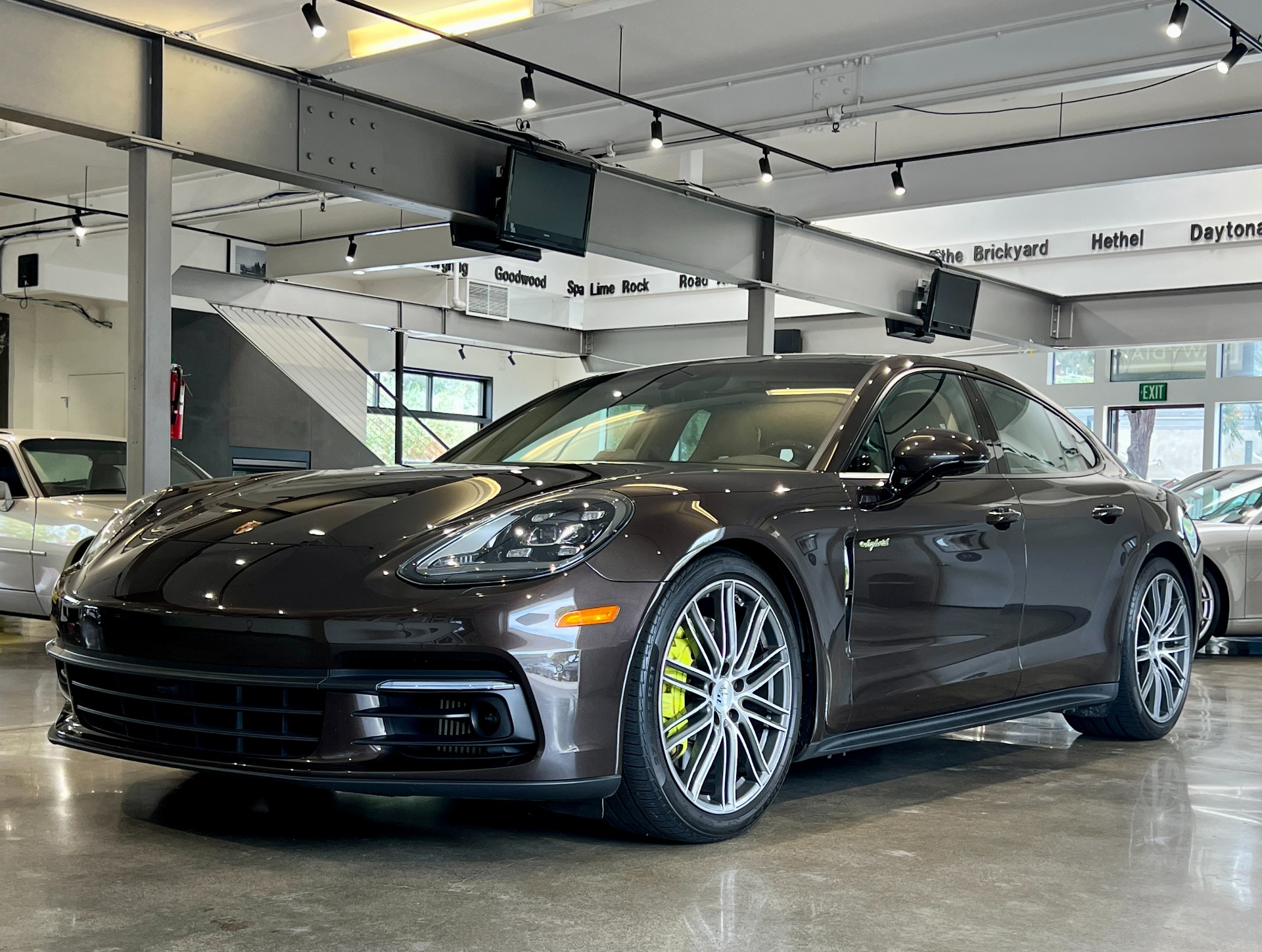 Used 2018 Porsche Panamera 4 E Hybrid