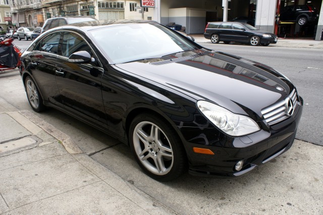 Used 2006 Mercedes Benz CLS Class CLS500