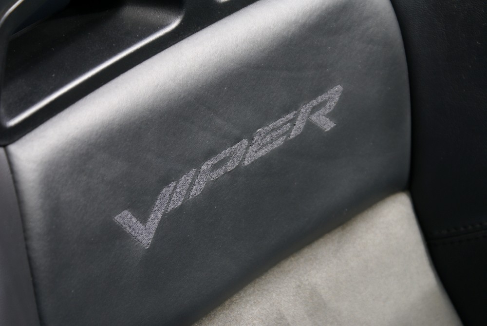 Used 2004 Dodge Viper SRT 10